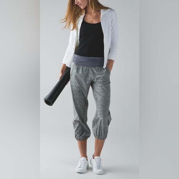 Lululemon Om Pant - Picture 8 of 8